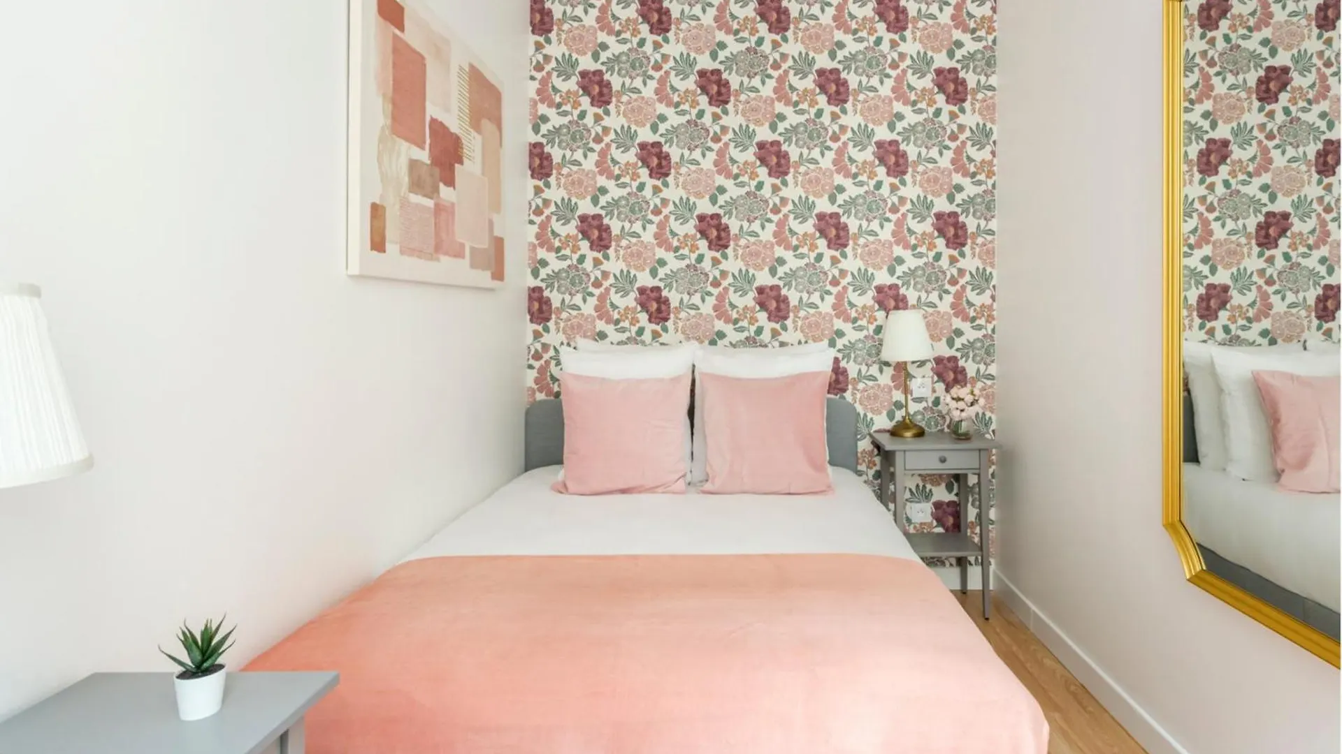 Merveil - Family Suite - Marais - Martin IV Paris Apartment