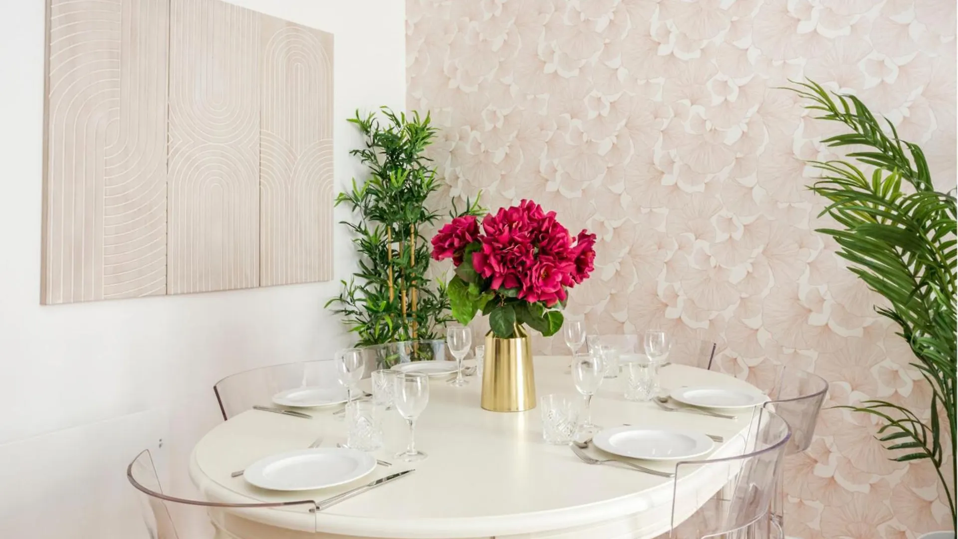 Merveil - Family Suite - Marais - Martin IV Paris Apartment